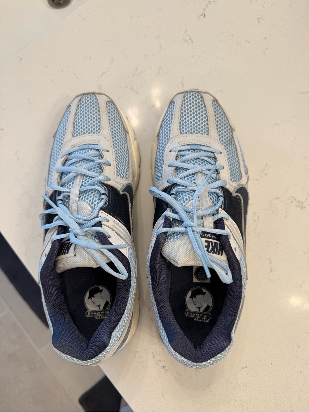 Nike Men's Zoom Vomero 5 Light Blue and Navy Sneakers - Picture 2 of 4